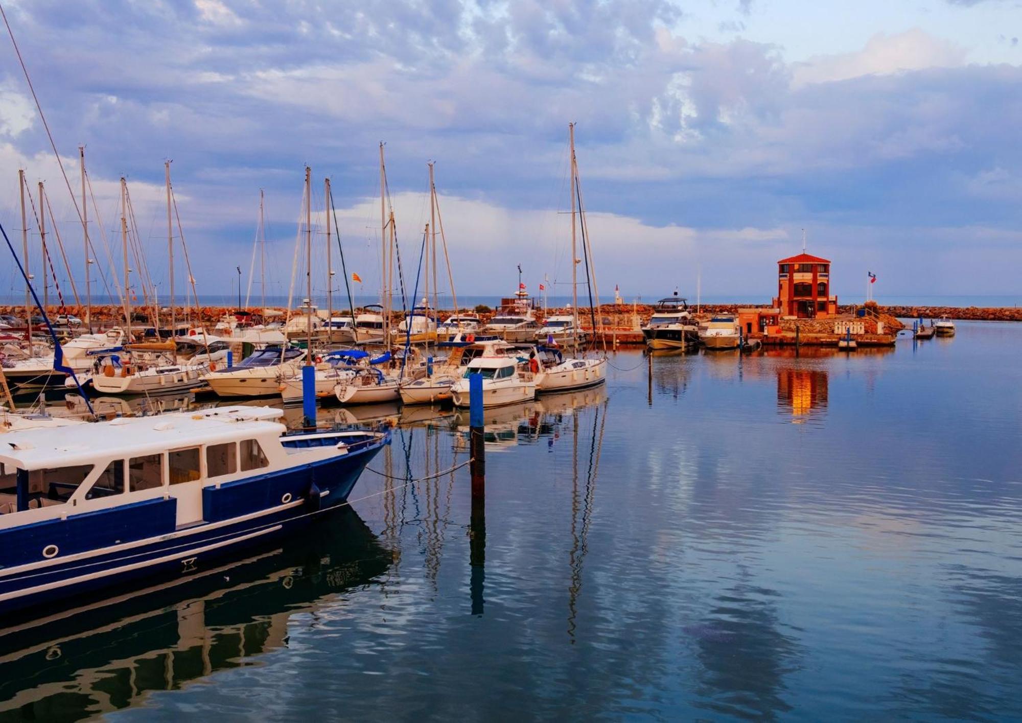 Marina, Ile Des Pecheurs - Acces Piscine Et Spa Le Barcarès エクステリア 写真